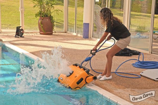 vse o vodnyh pylesosah dlya bassejna 21